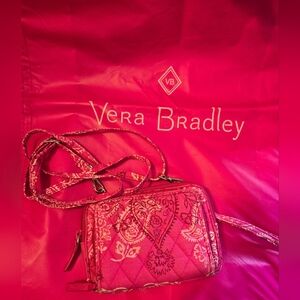 Gently Used Vera Bradley Crossbody Bag "Stamped Paisley"